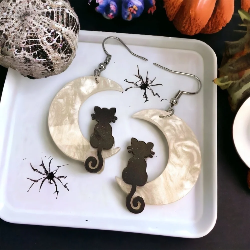 Bewitching Black Cat & Moon Earrings – Enchant Your Halloween Style! NWT Jewelry